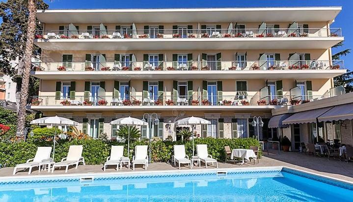 Hotel Paradiso Sanremo Ngoại thất bức ảnh