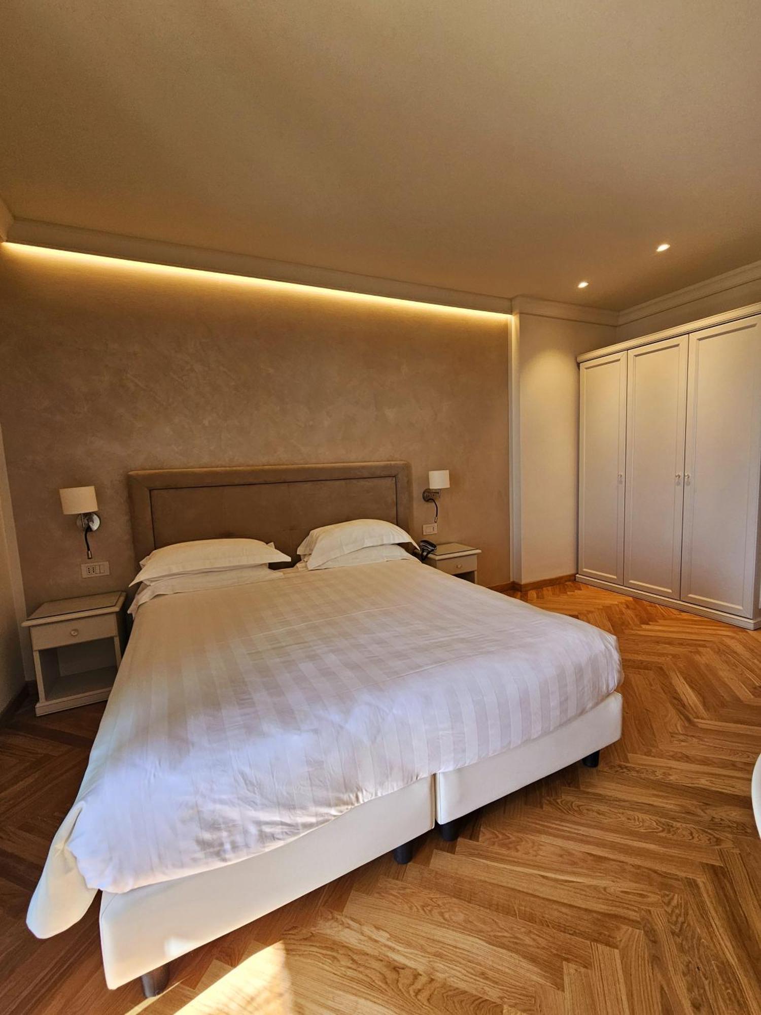 Hotel Paradiso Sanremo Ngoại thất bức ảnh