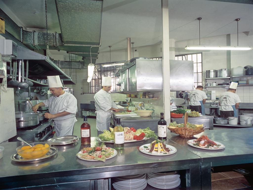 Hotel Paradiso Sanremo Ngoại thất bức ảnh