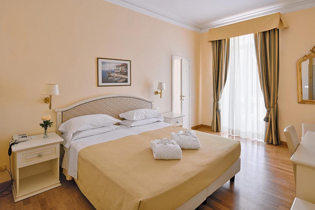 Hotel Paradiso Sanremo Ngoại thất bức ảnh