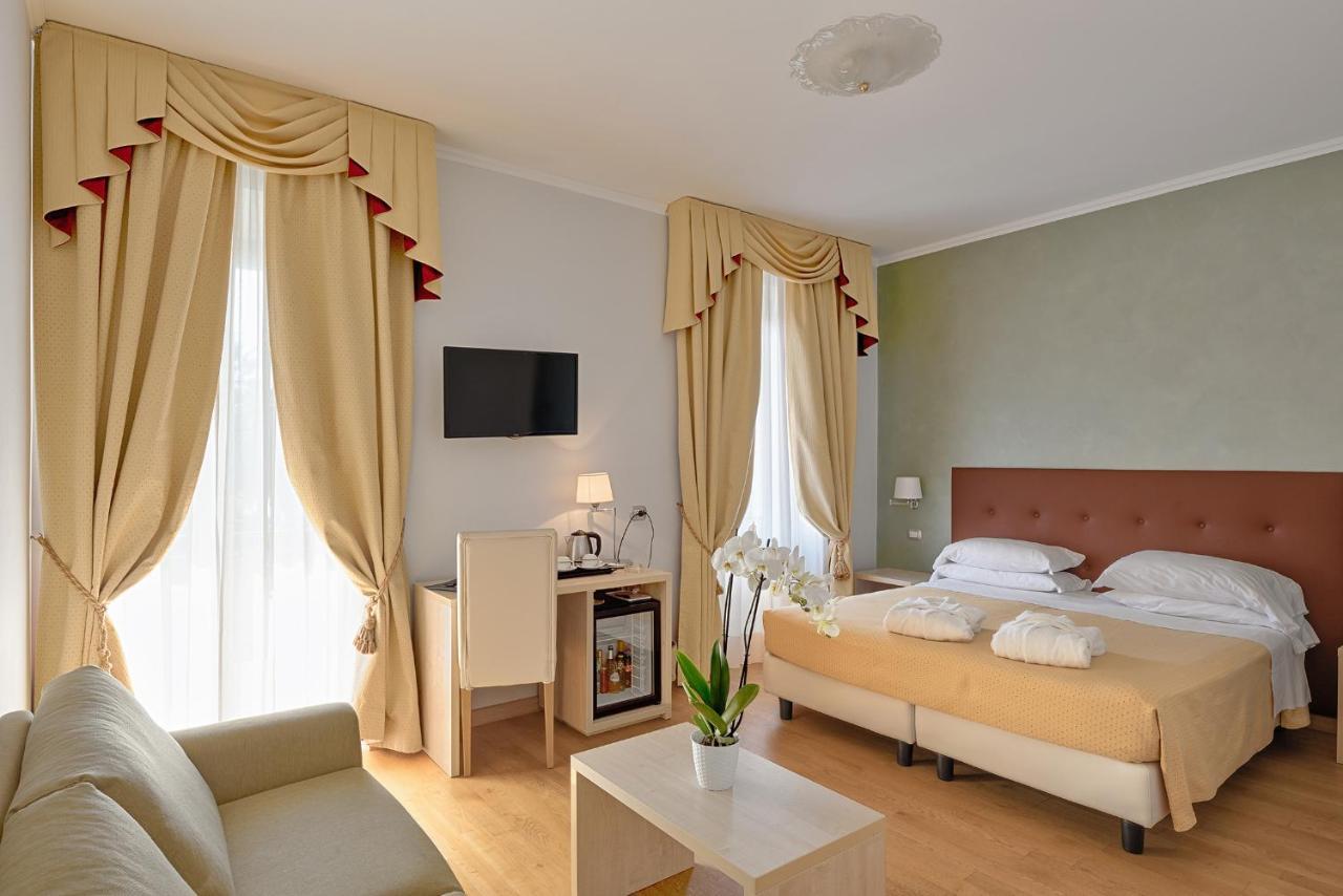 Hotel Paradiso Sanremo Ngoại thất bức ảnh